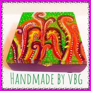 🆕 Vintage Hand Painted Cigar Jewelry Box